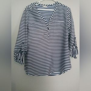 Antilia Femme size M quarter sleeve blouse